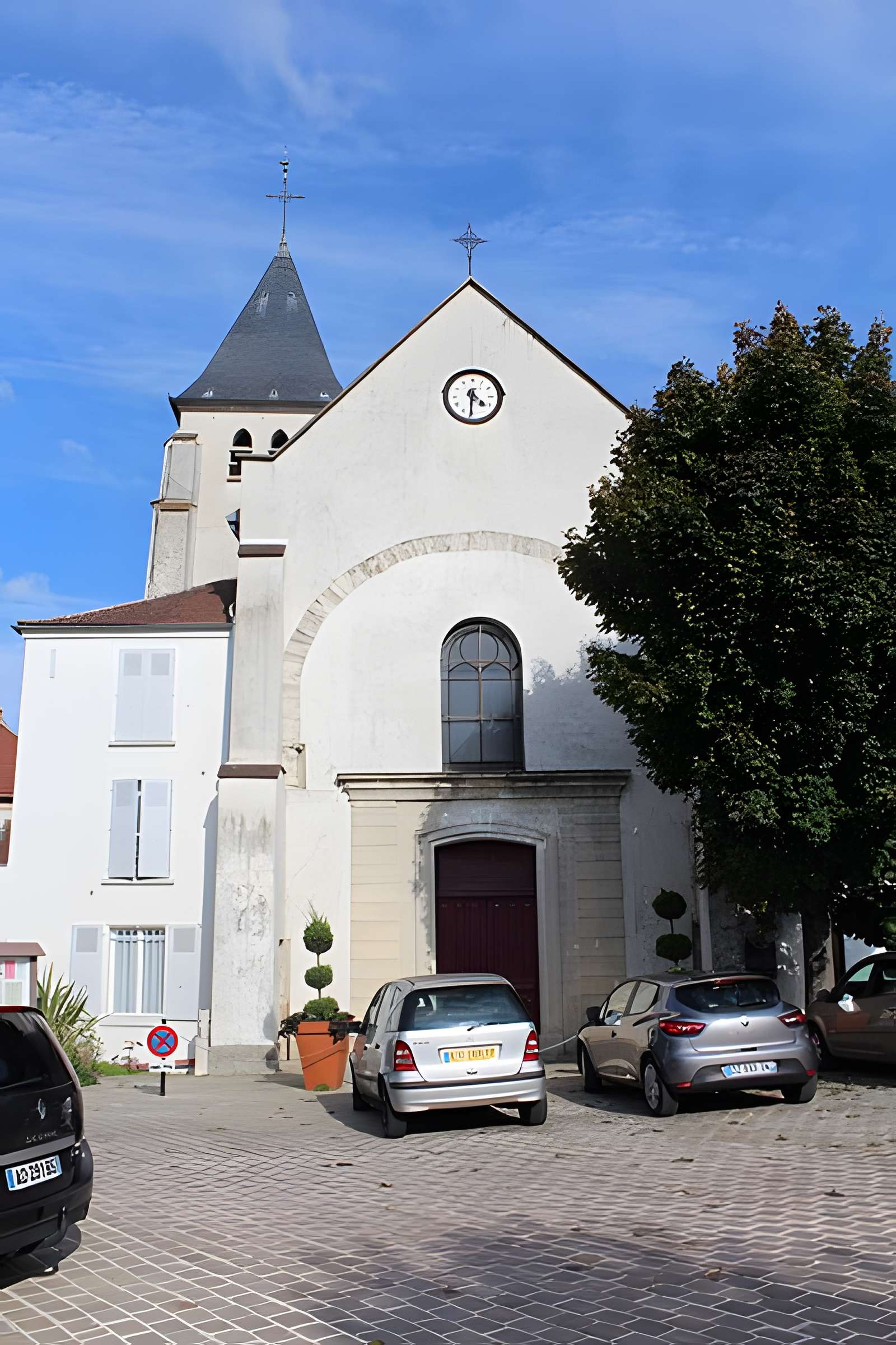 Église Saint-Jean-Baptiste de Saint-Thibault-des-Vignes