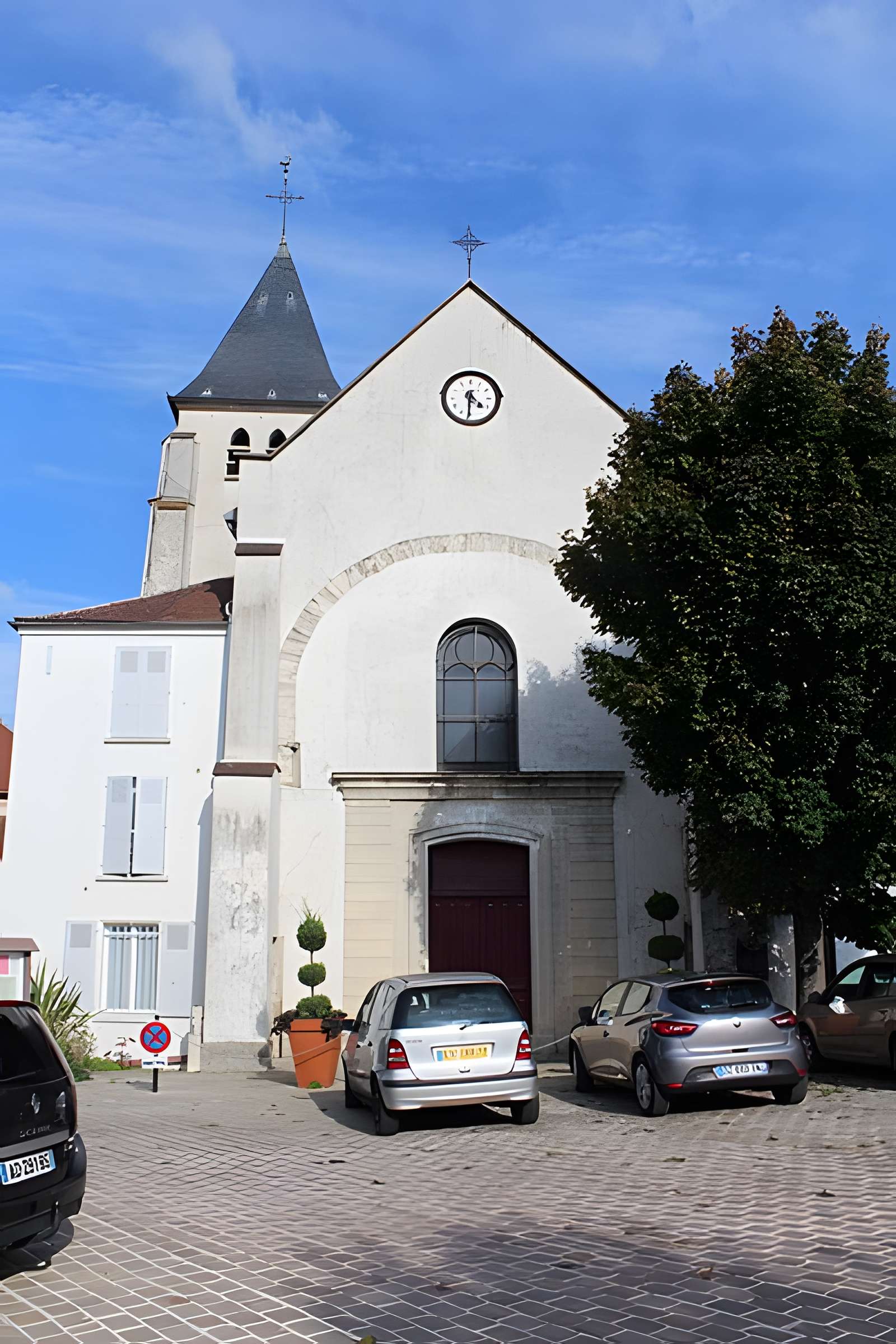 Église Saint-Jean-Baptiste de Saint-Thibault-des-Vignes