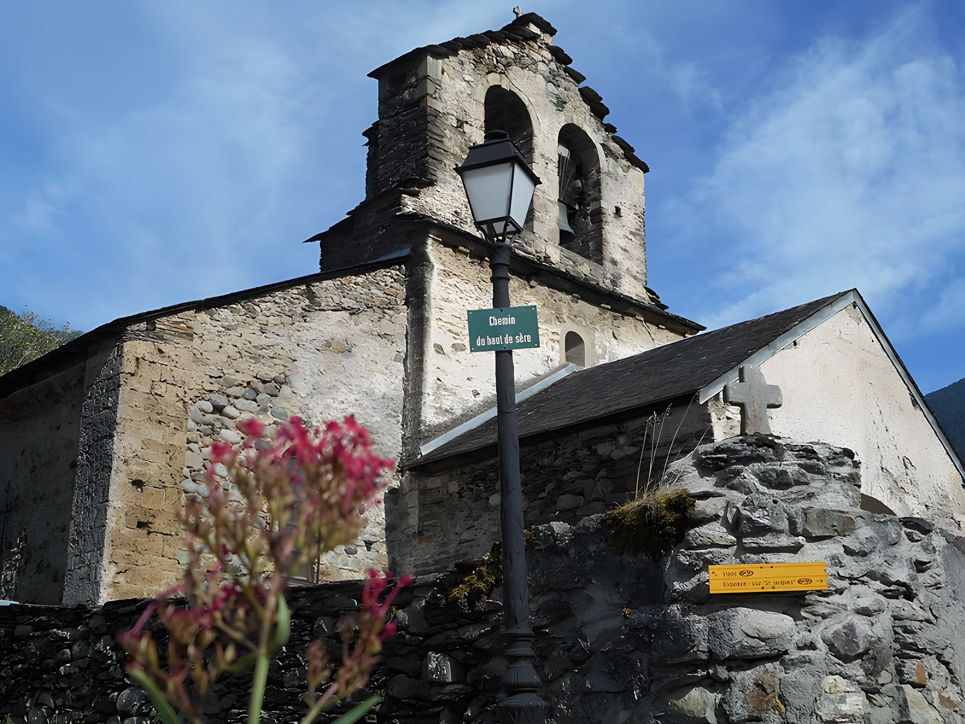 Église Saint-Jean-Baptiste de Sère