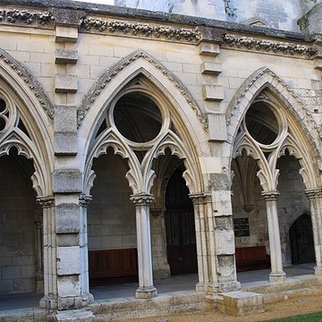 Abbaye Saint-Léger de Soissons