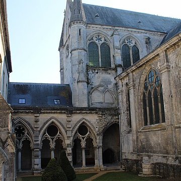 Abbaye Saint-Léger de Soissons