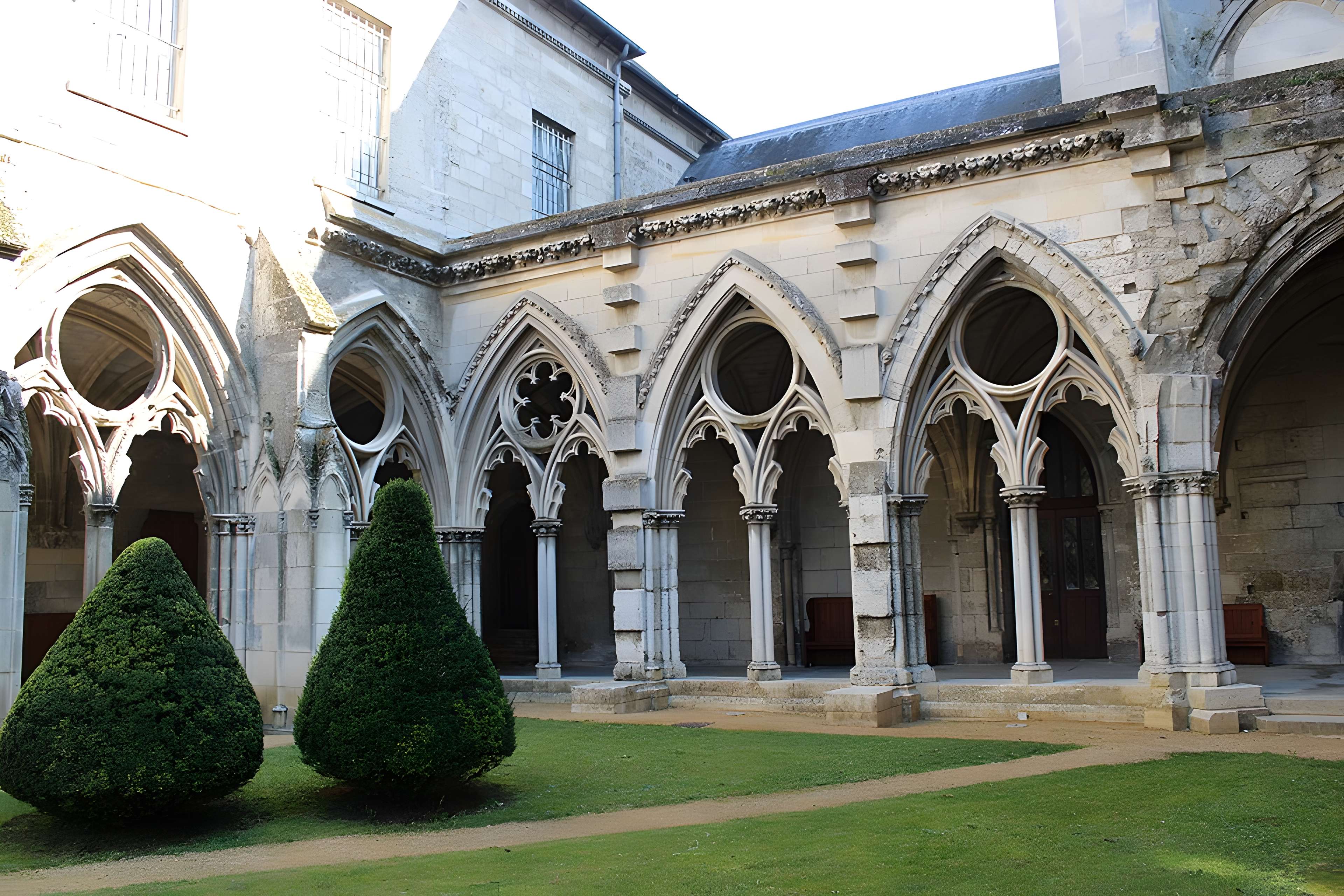 Abbaye Saint-Léger de Soissons