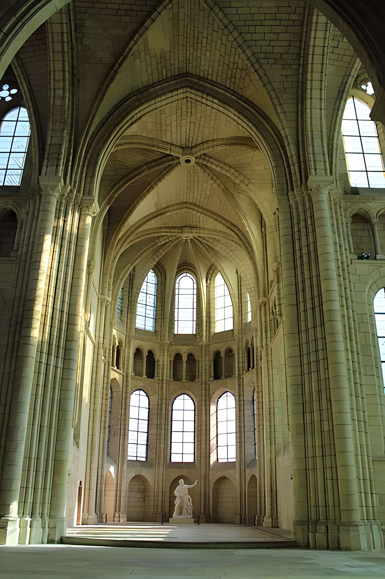 Abbaye Saint-Léger de Soissons