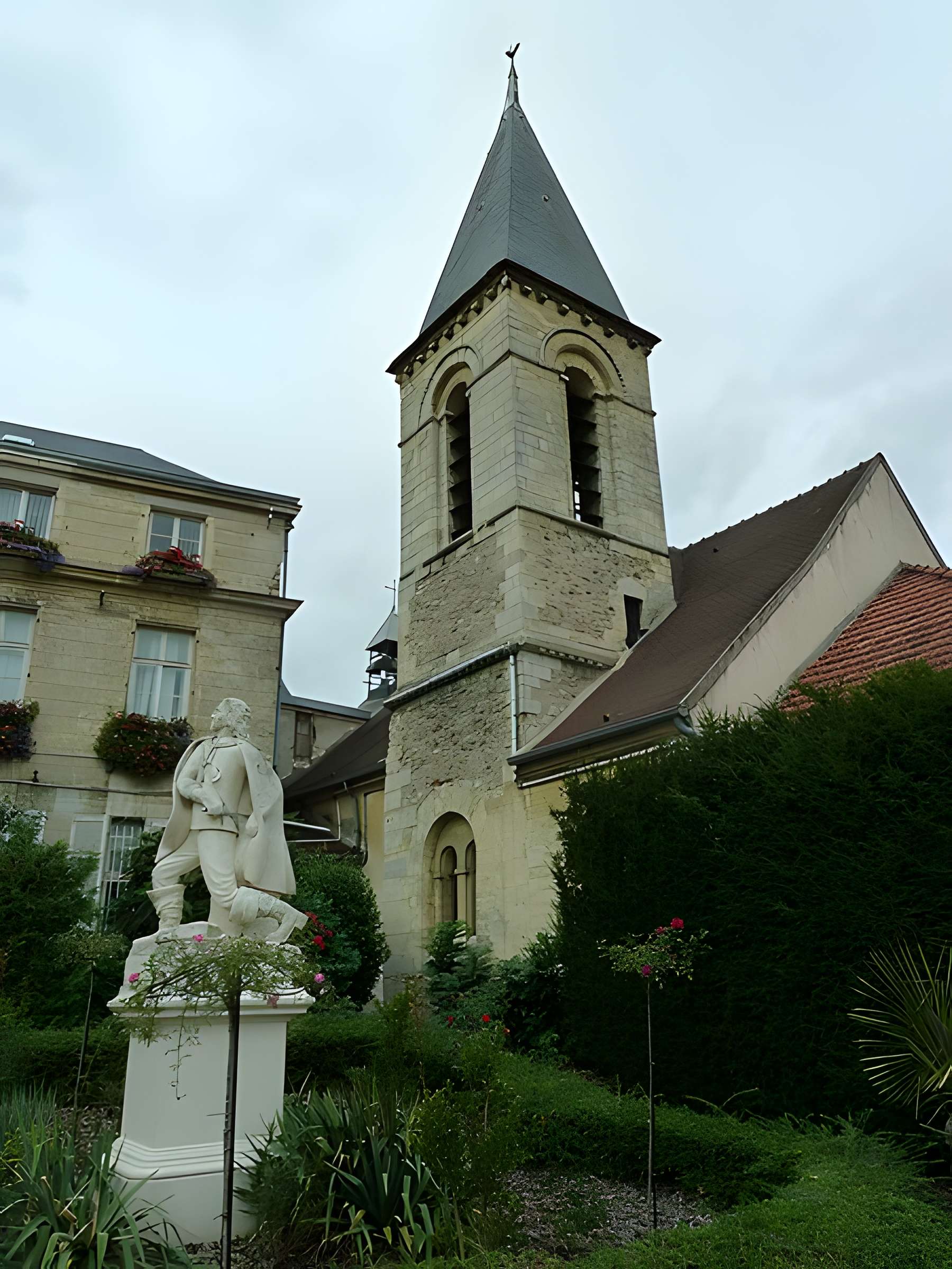 Église Saint-Jean-Baptiste du Plessis-Robinson