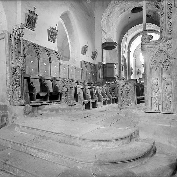 Photo de Église Saint-Jean-Evangeliste de Bard-le-Régulier