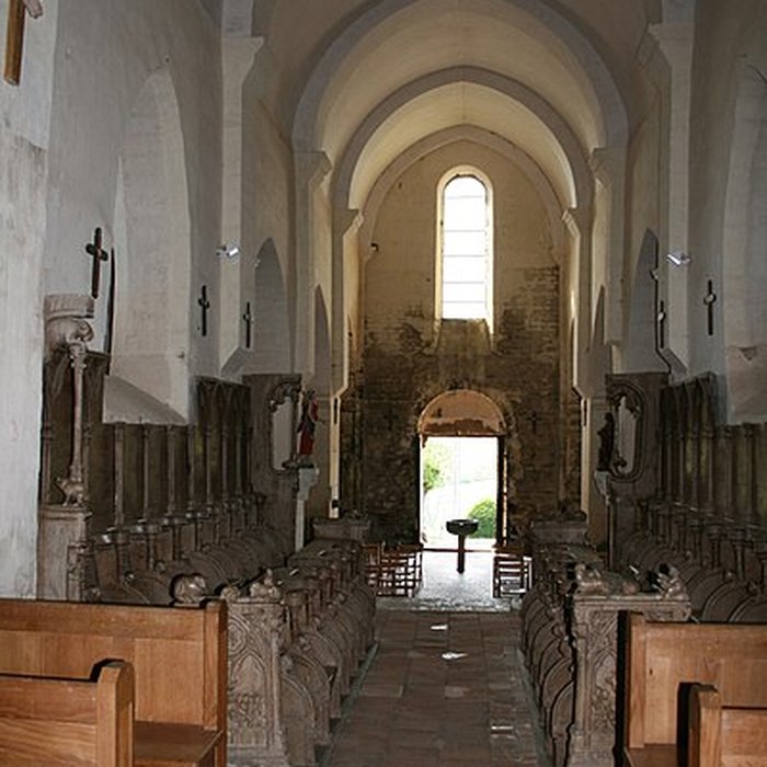 Photo de Église Saint-Jean-Evangeliste de Bard-le-Régulier