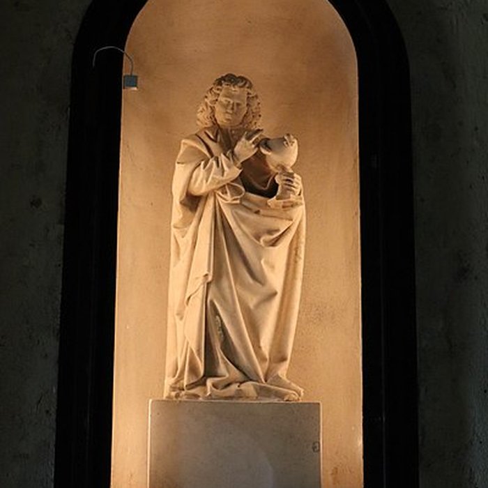 Photo de Église Saint-Jean-Evangeliste de Bard-le-Régulier