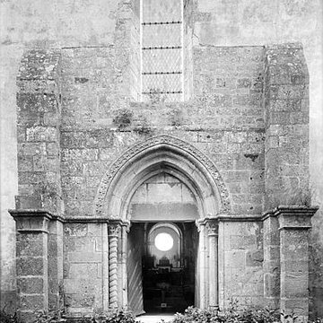 Église Saint-Jean-Evangeliste de Bard-le-Régulier
