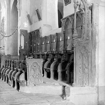 Église Saint-Jean-Evangeliste de Bard-le-Régulier