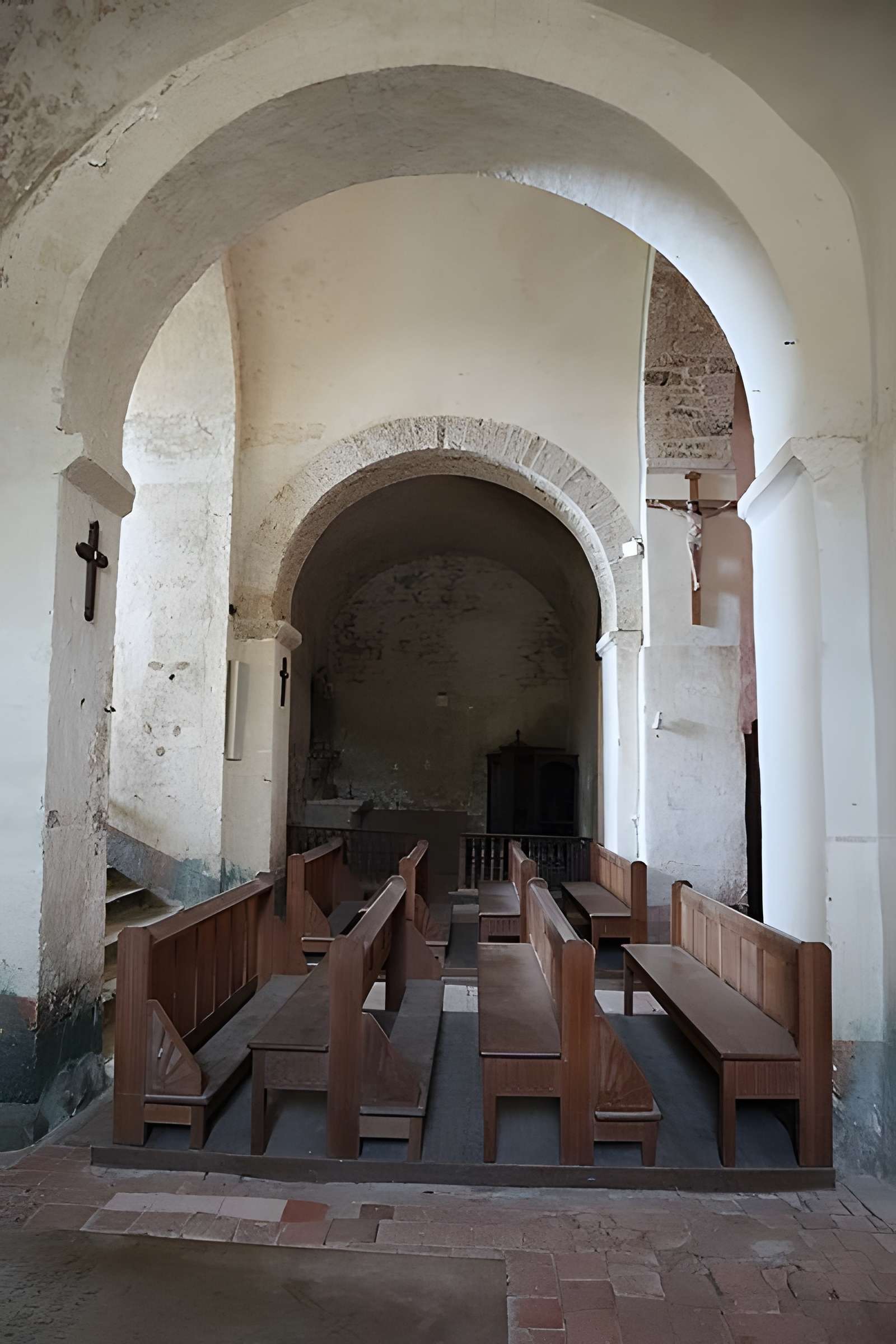 Église Saint-Jean-Evangeliste de Bard-le-Régulier