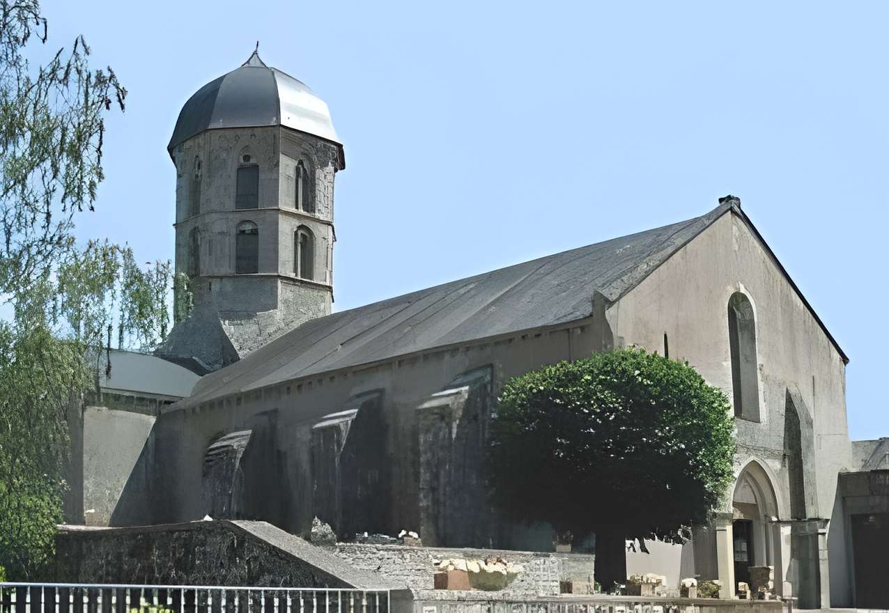Église Saint-Jean-Evangeliste de Bard-le-Régulier 