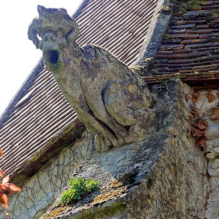 Photo de Église Saint-Jean-lÉvangéliste du Luat