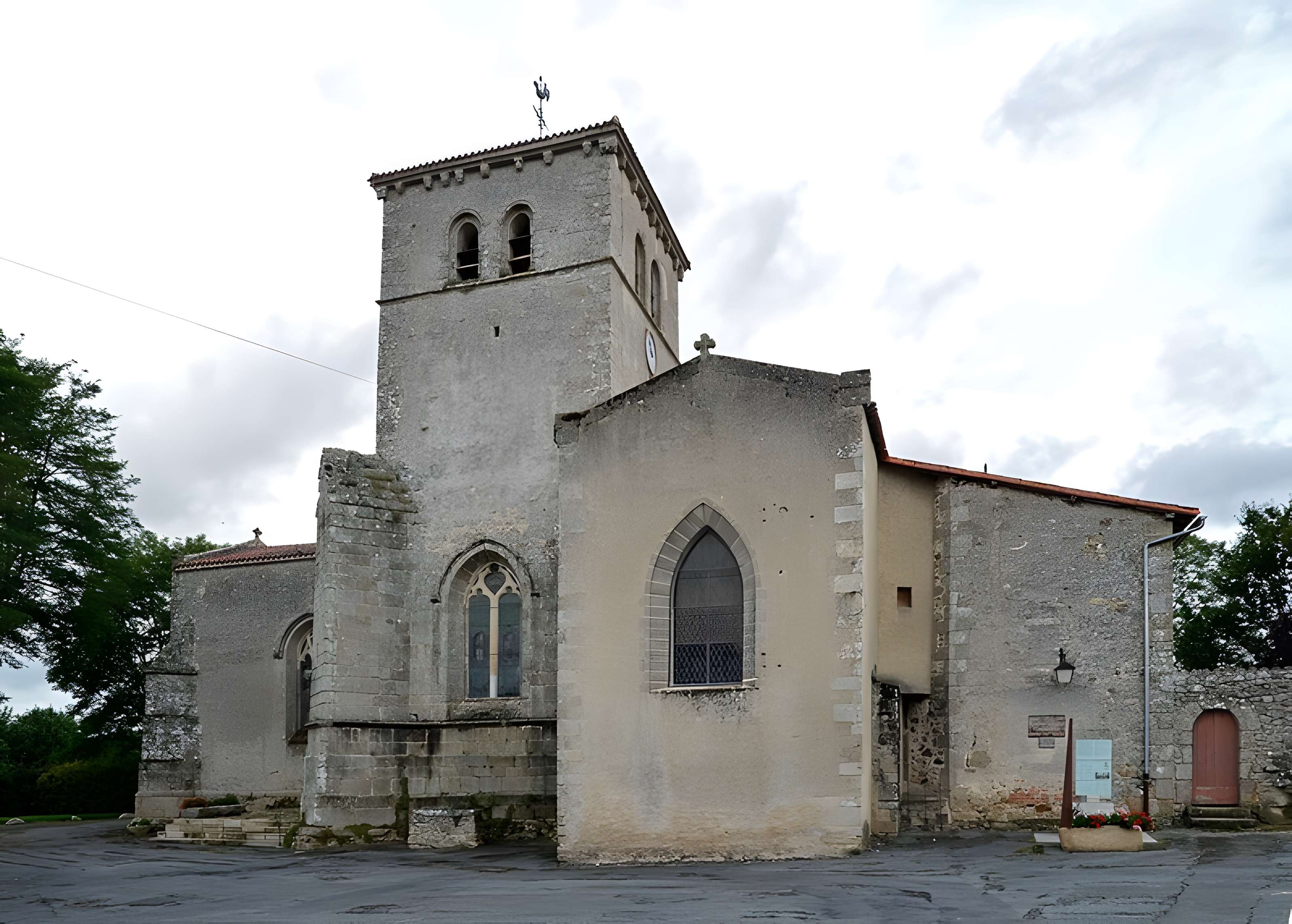 Église Saint-Jouin de Mauléon 