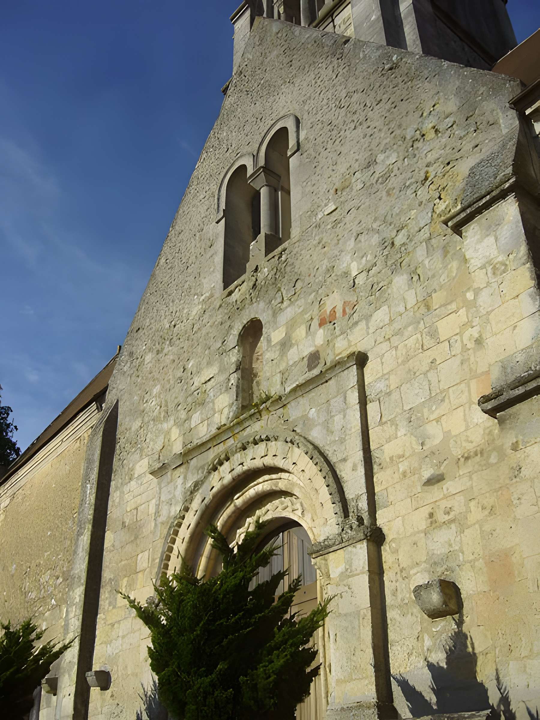 Église Saint-Jouin-de-Marnes de Nogent-le-Bernard