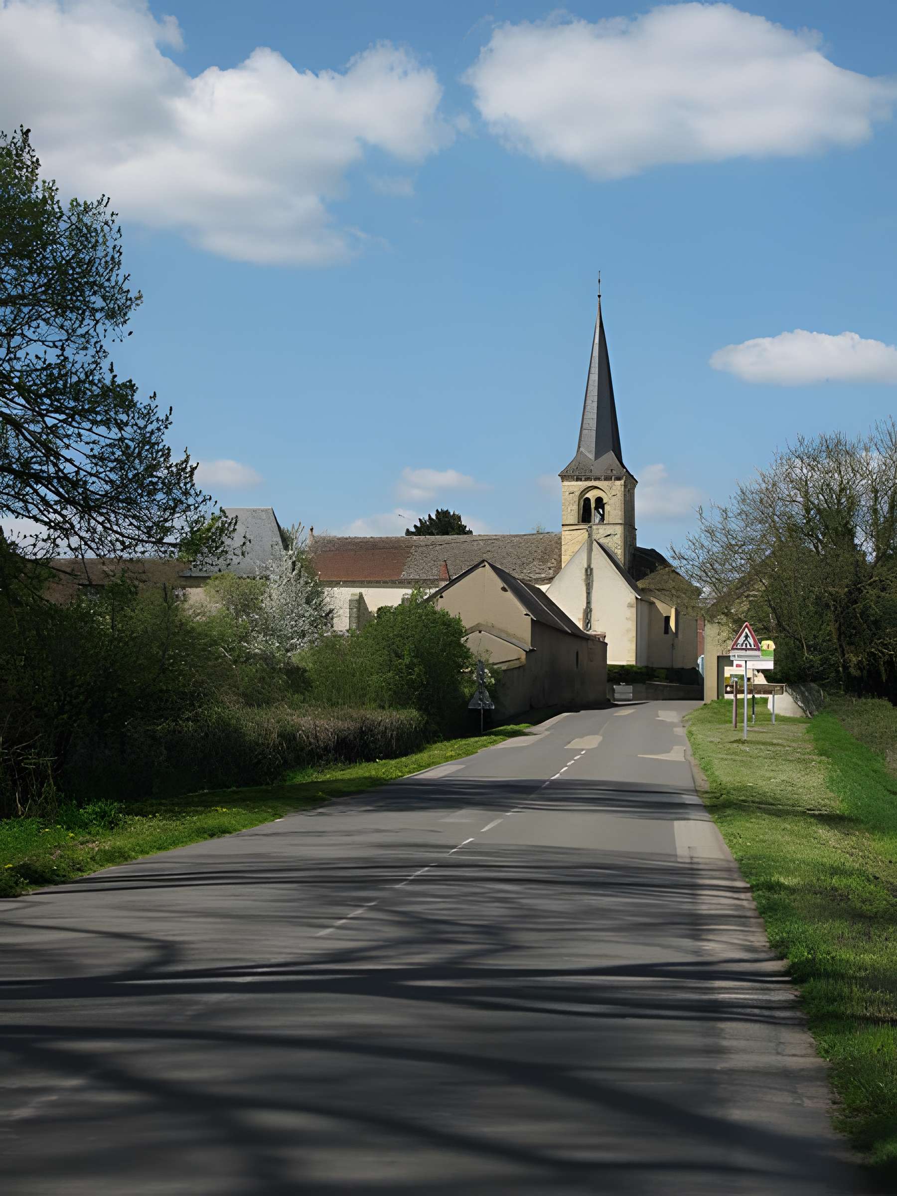 Église Saint-Julien de Fleury-sur-Loire