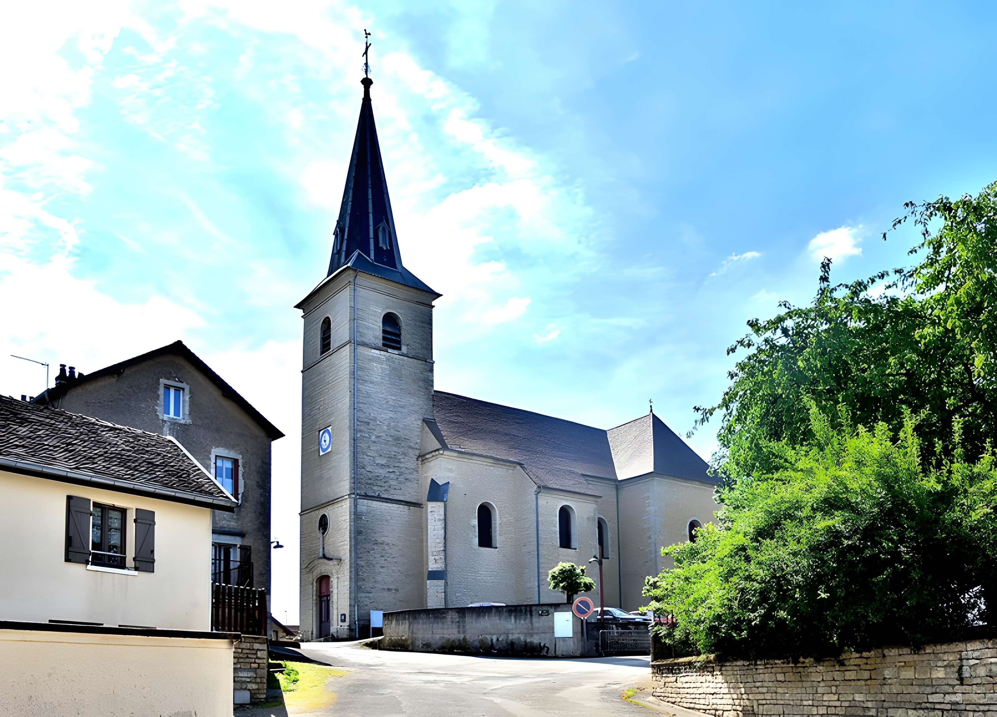 Église Saint-Julien de Fretigney-et-Velloreille