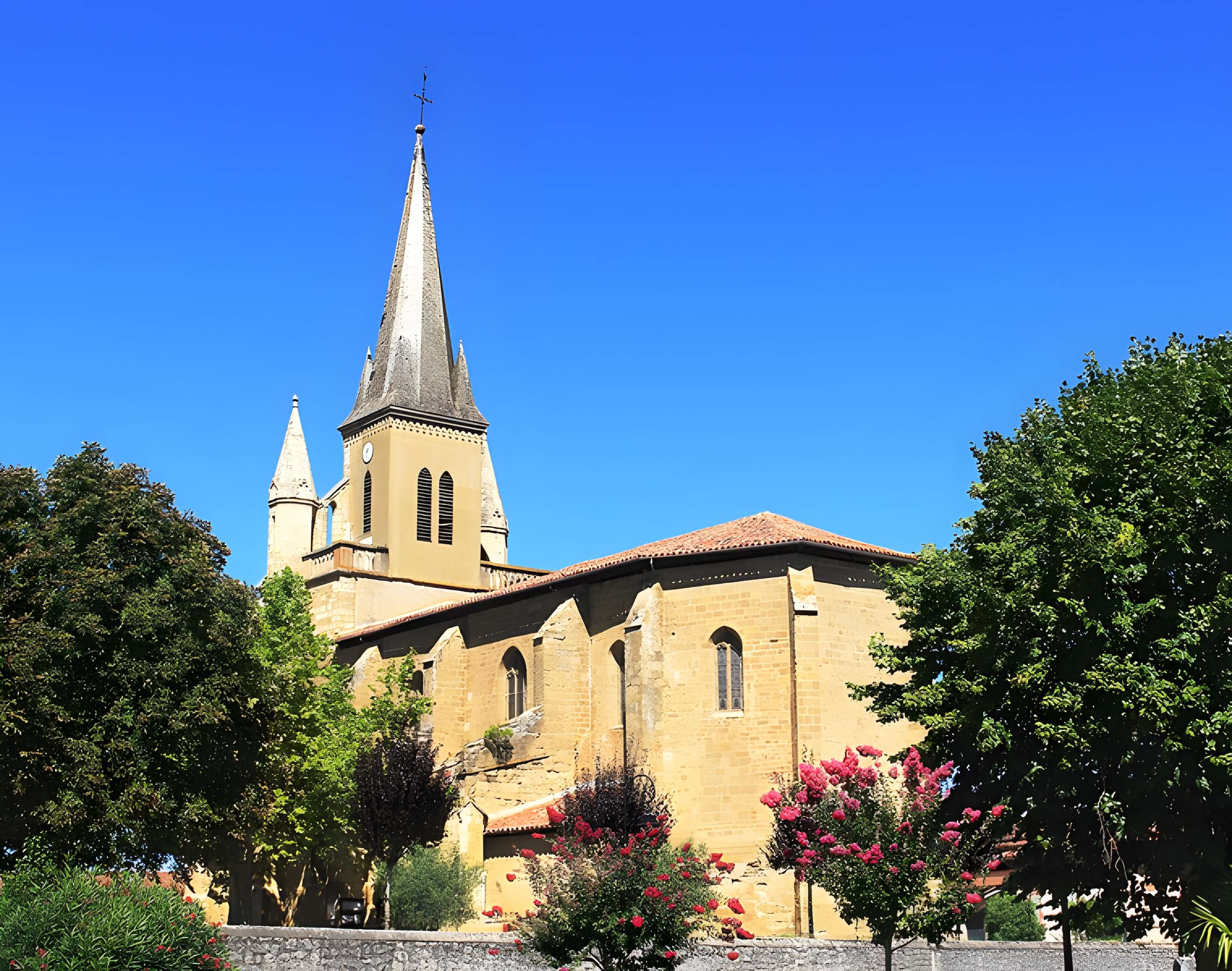 Église Saint-Julien de Galan