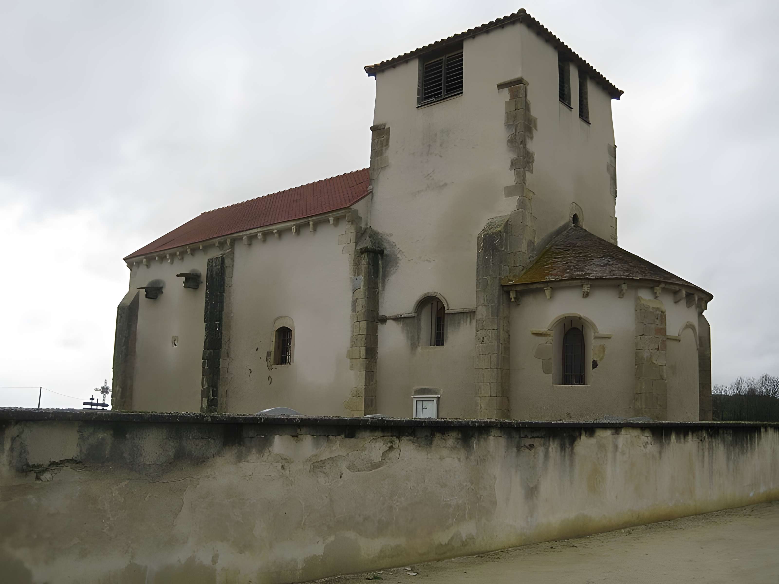 Église Saint-Julien de Jussat