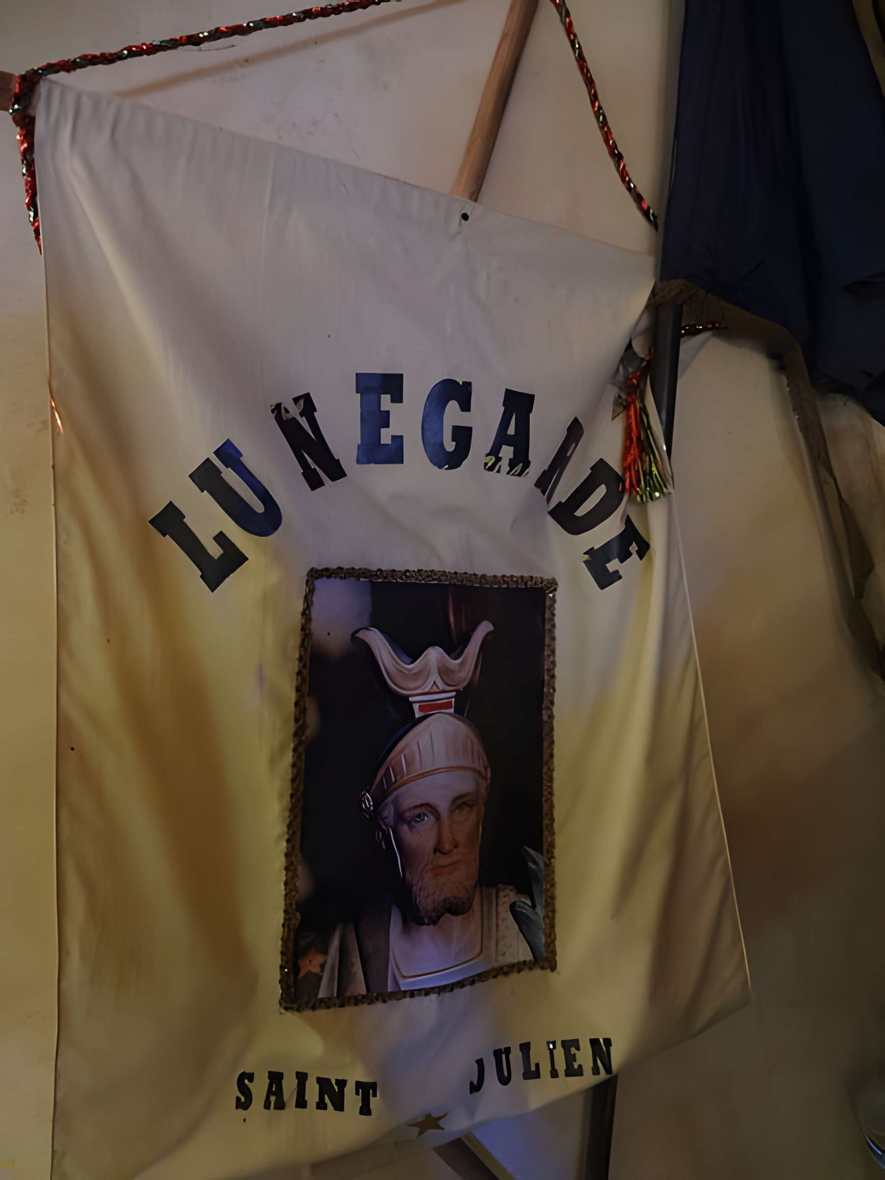 Église Saint-Julien de Lunegarde