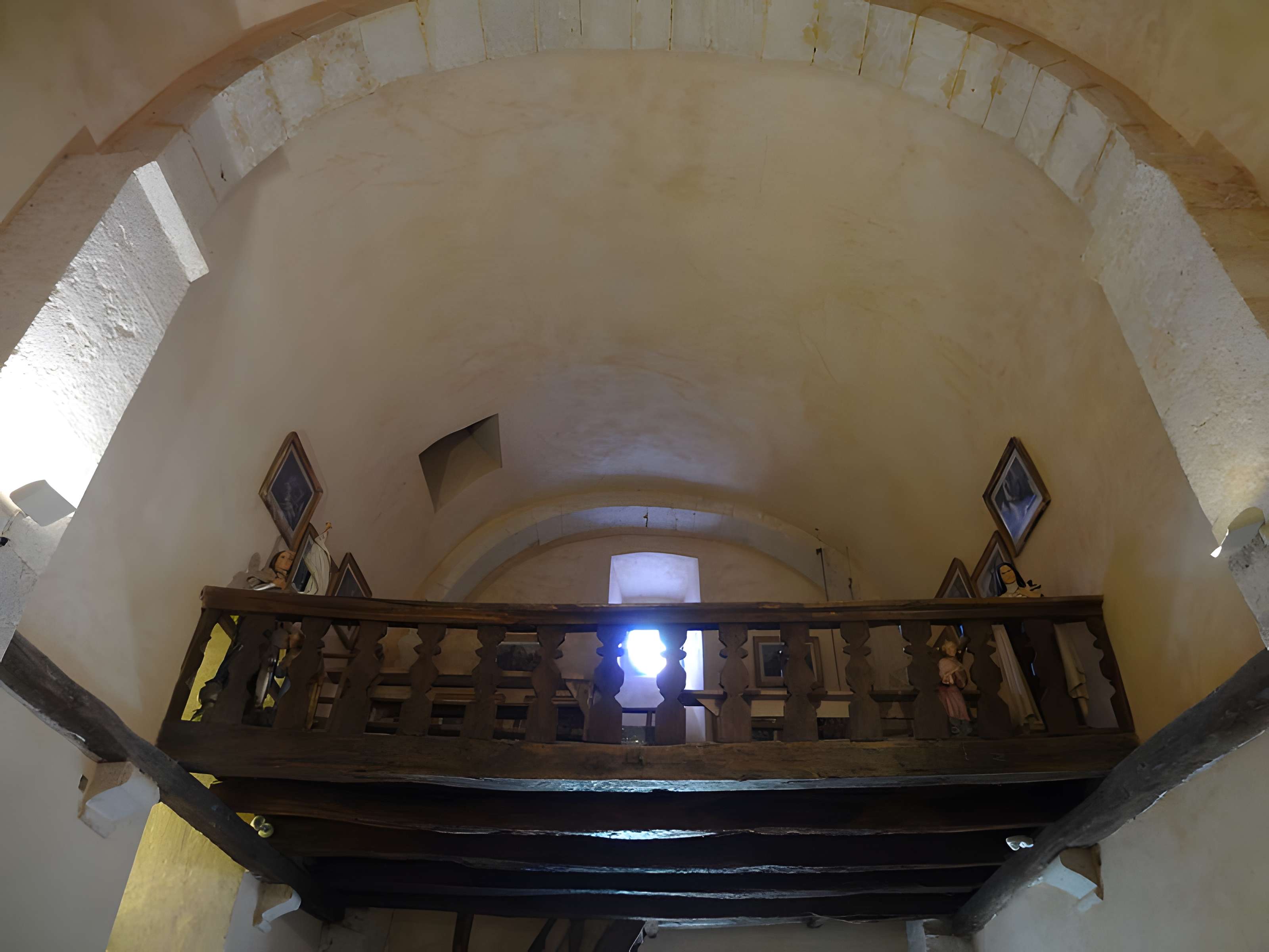 Église Saint-Julien de Lunegarde