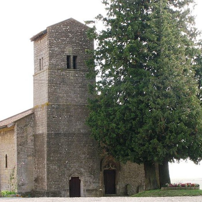 Photo de Église Saint-Julien de Mont