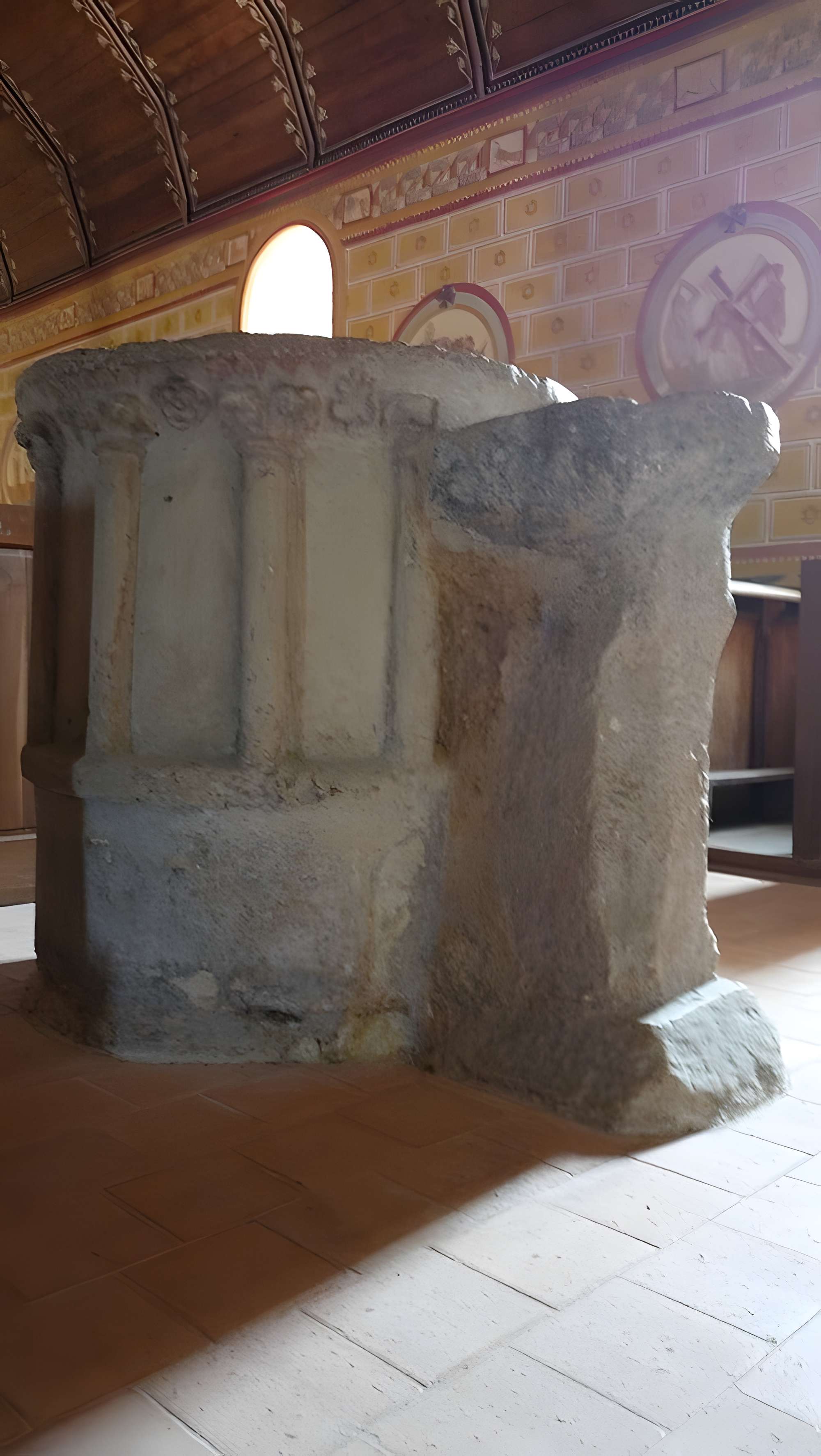 Église Saint-Julien de Poncé-sur-le-Loir