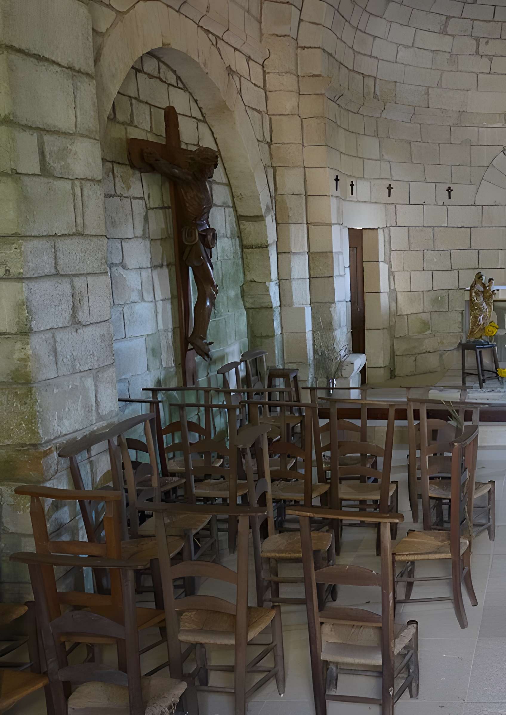 Église Saint-Julien de Pourchères