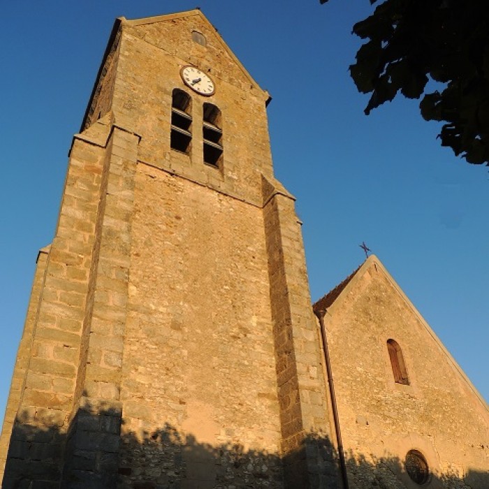 Photo de Église Saint-Julien de Réau
