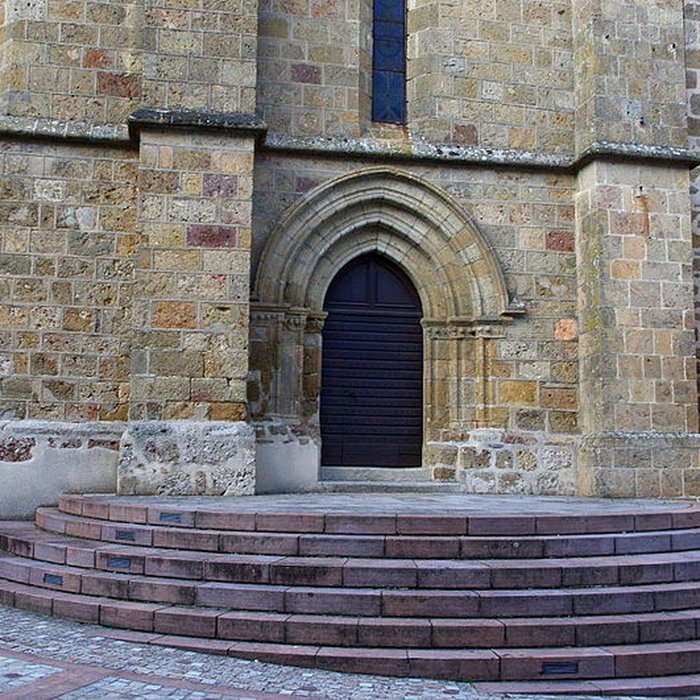 Photo de Église Saint-Julien de Rochechouart