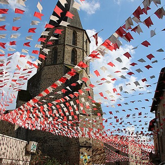 Photo de Église Saint-Julien de Rochechouart