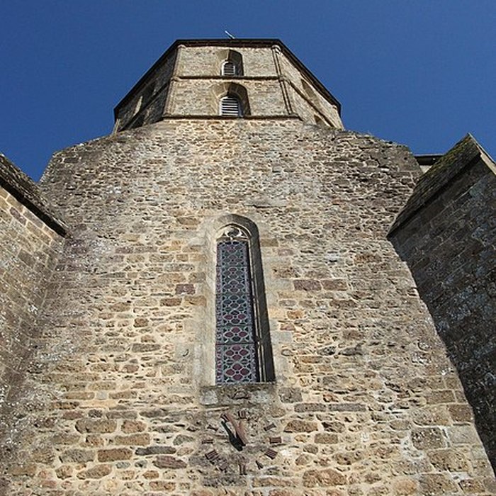 Photo de Église Saint-Julien de Rochechouart