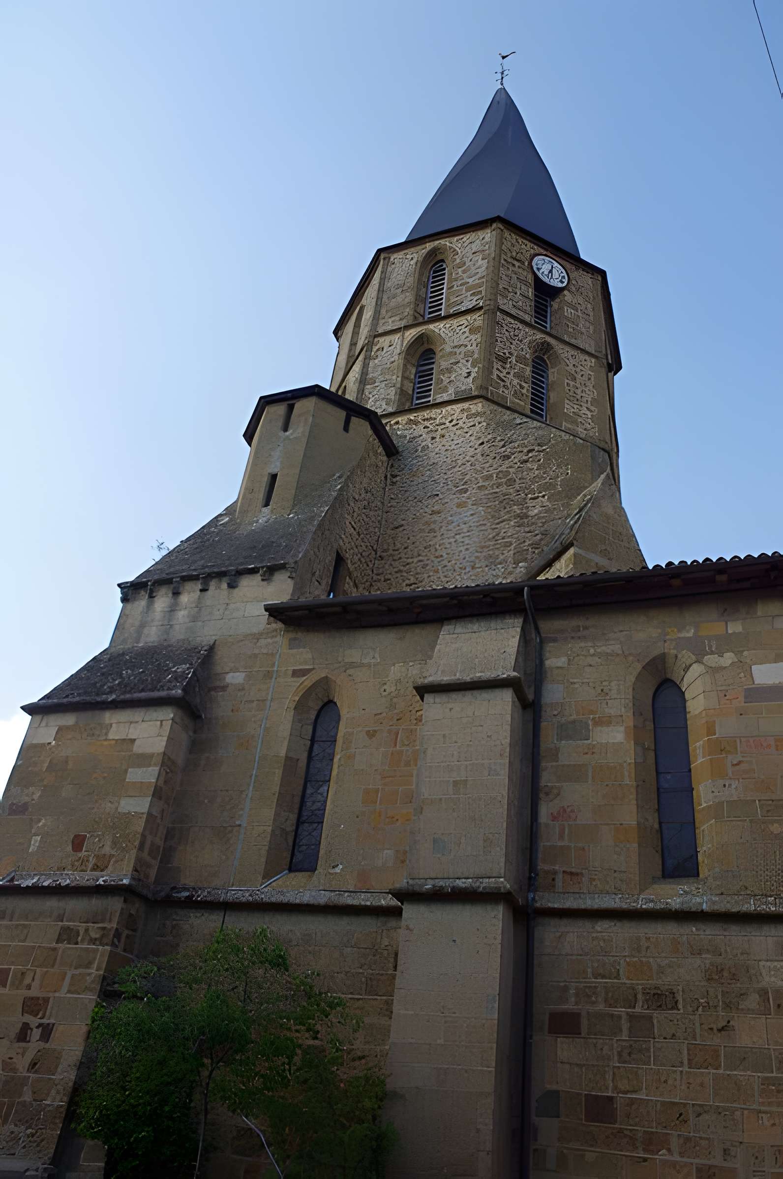 Église Saint-Julien de Rochechouart