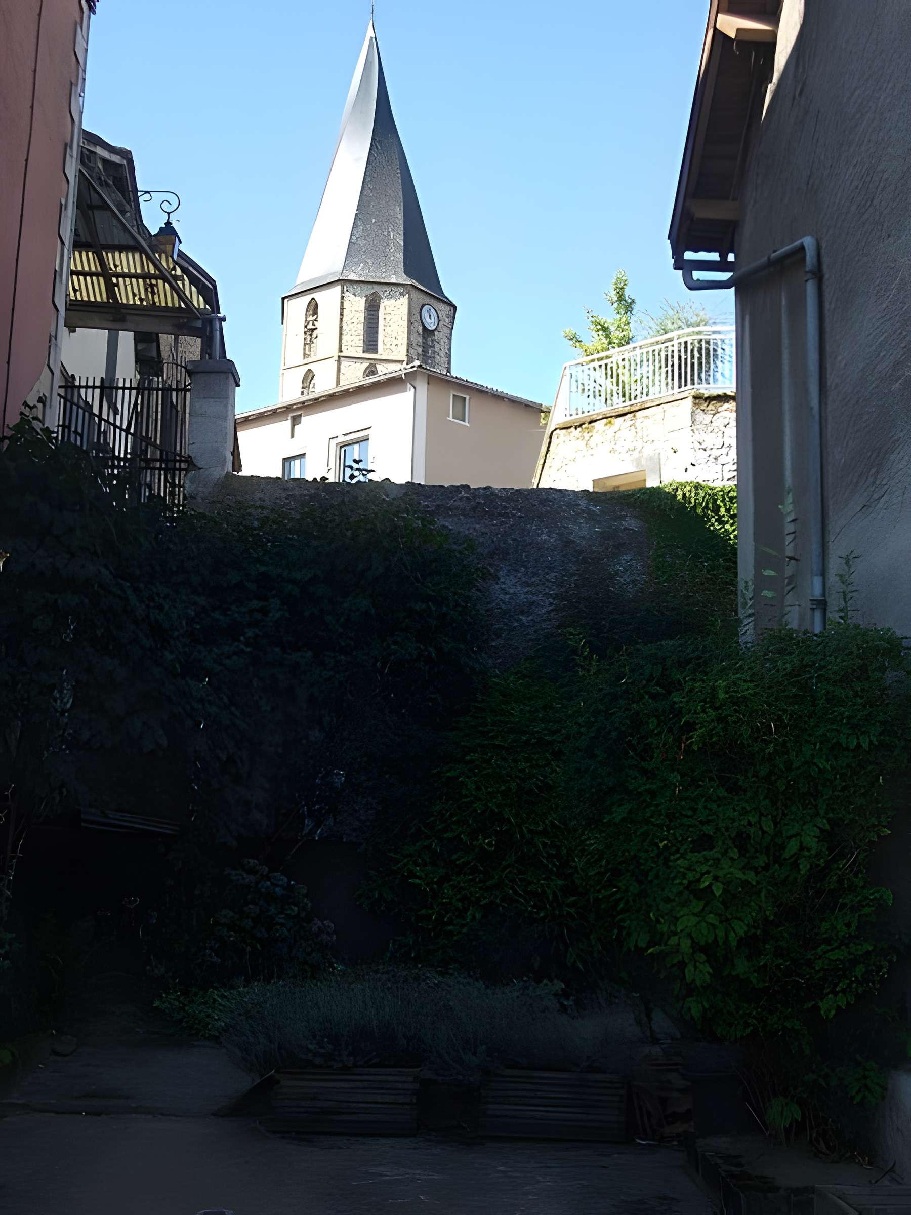 Église Saint-Julien de Rochechouart