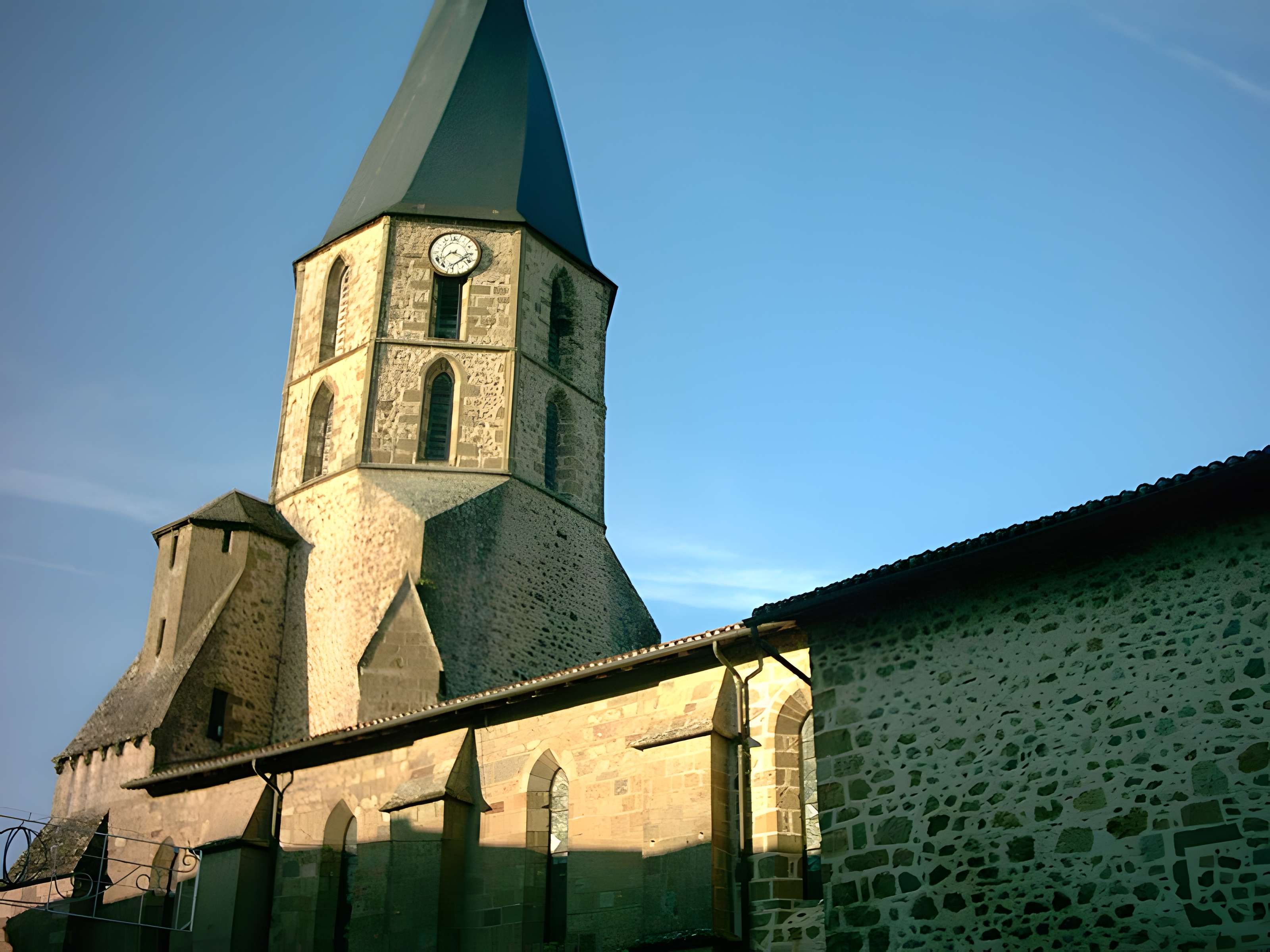 Église Saint-Julien de Rochechouart