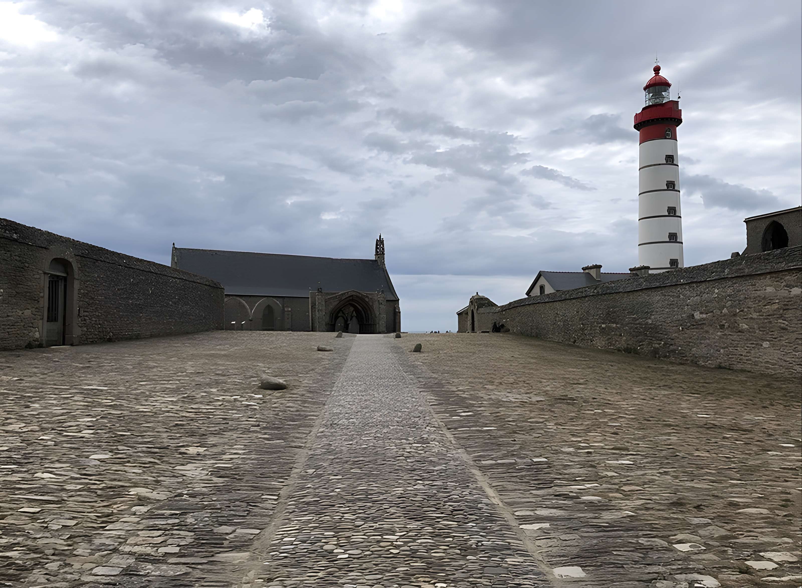 Abbaye Saint-Mathieu de Fine-Terre