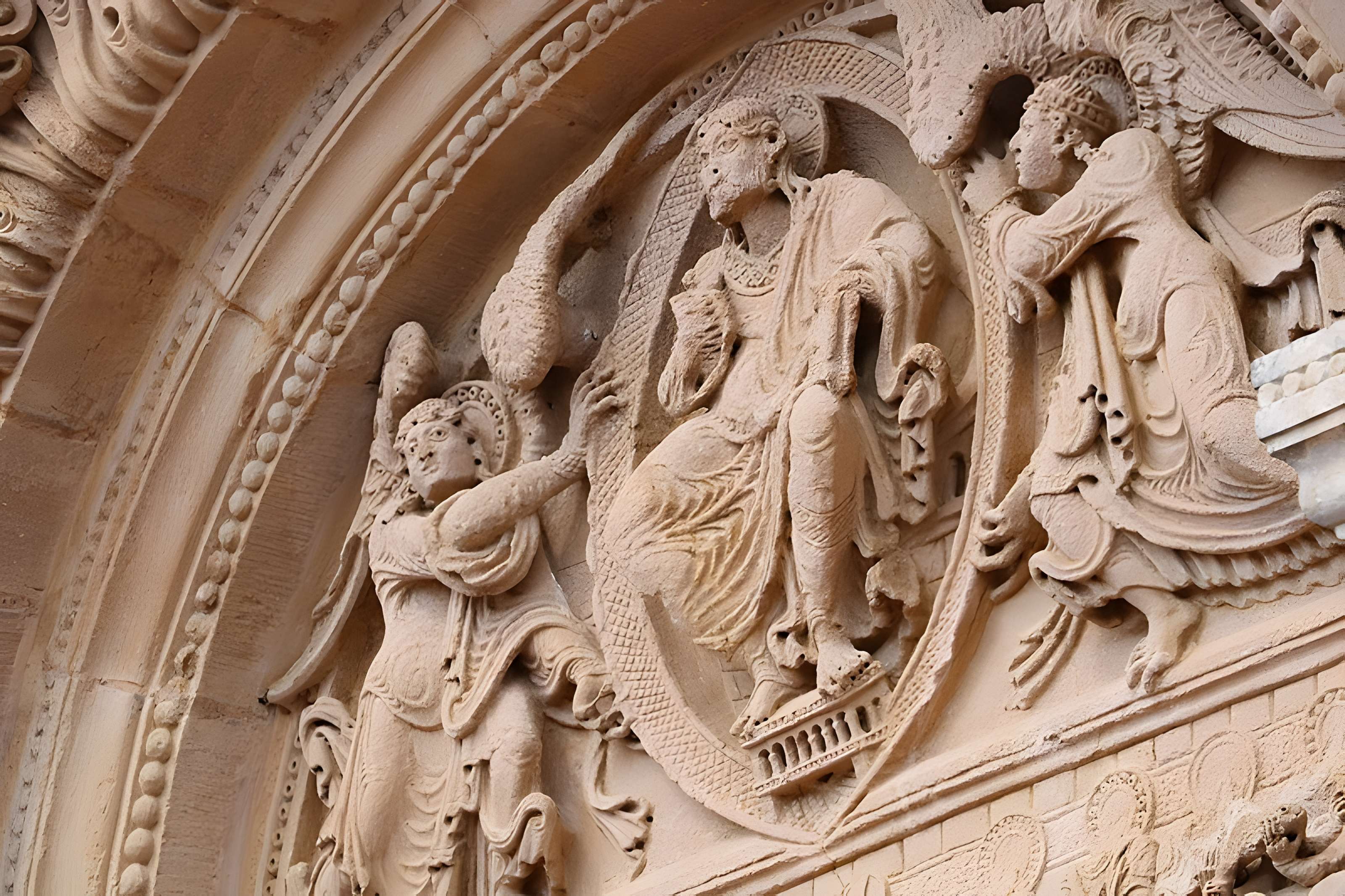 Église Saint-Julien-de-Brioude de Saint-Julien-de-Jonzy