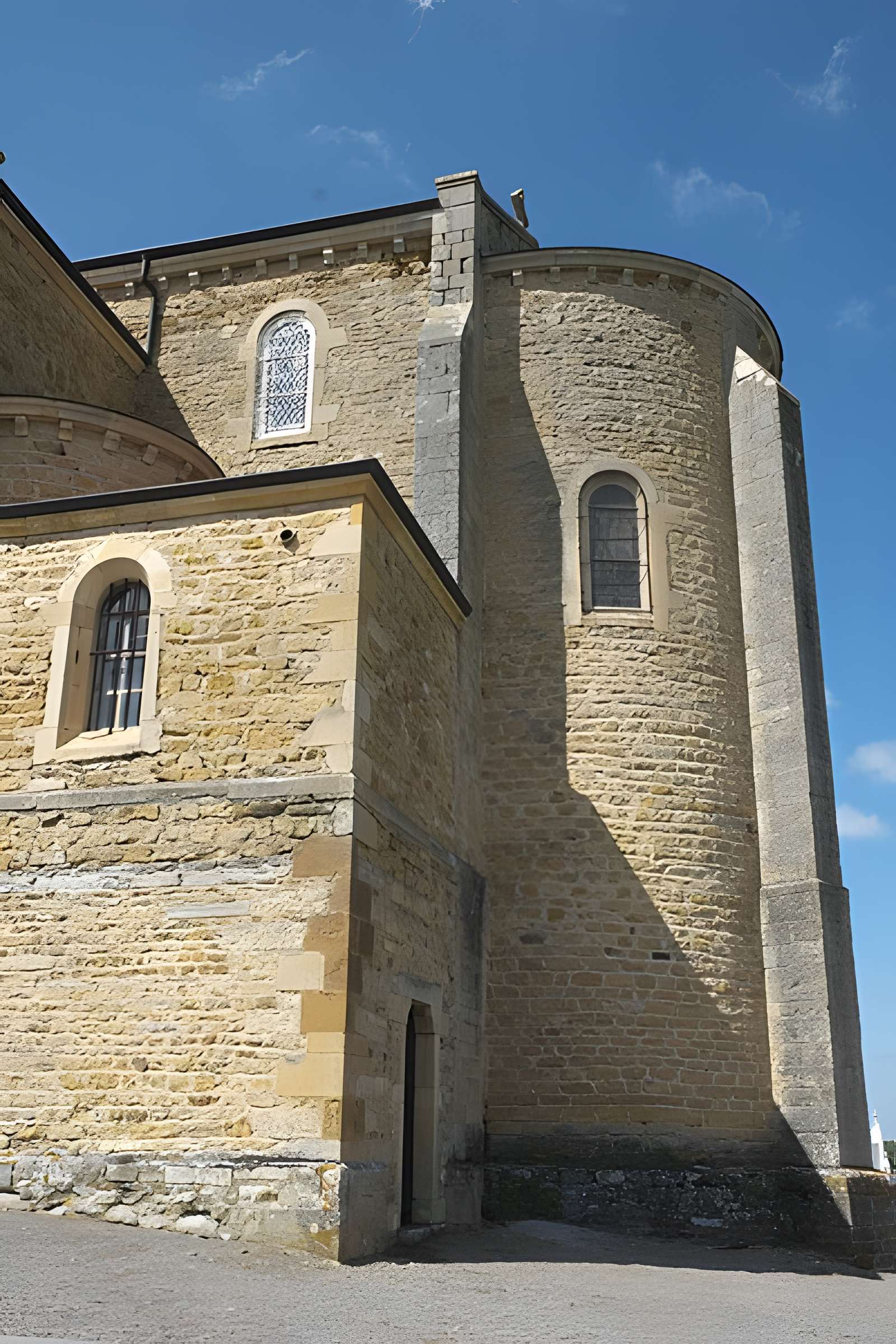 Église Saint-Julien-de-Brioude de Saint-Julien-de-Jonzy