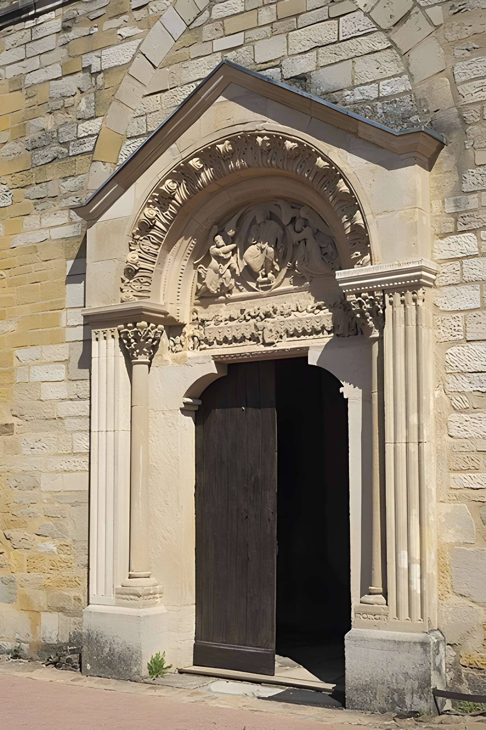 Église Saint-Julien-de-Brioude de Saint-Julien-de-Jonzy