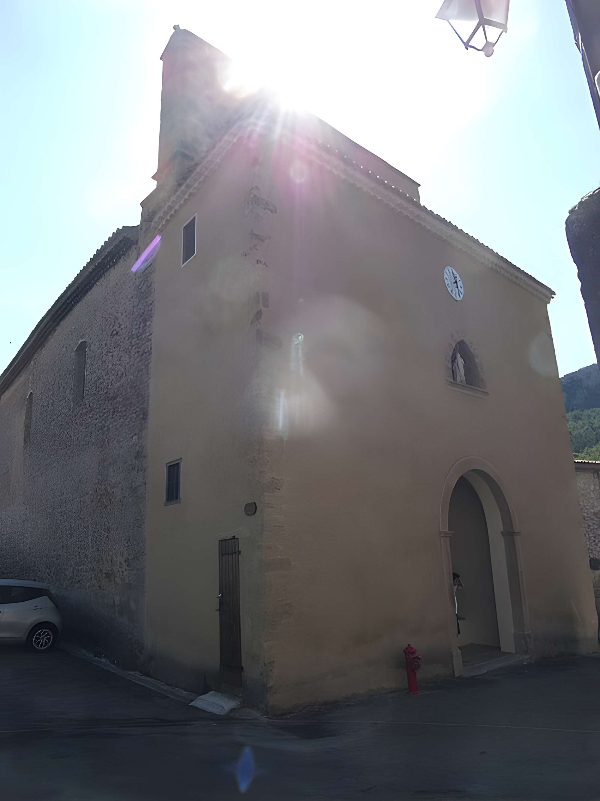 Église Saint-Julien-et-Sainte-Basilisse de Brenac