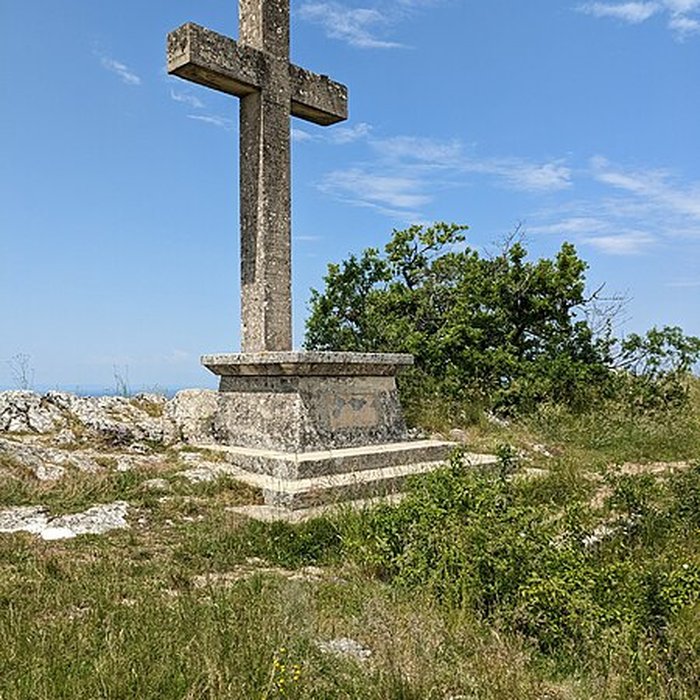 Photo de Ruines de léglise Saint-Julien-sur-Roche à Ramasse
