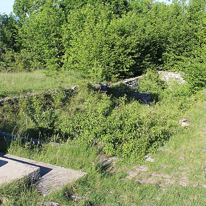 Photo de Ruines de léglise Saint-Julien-sur-Roche à Ramasse