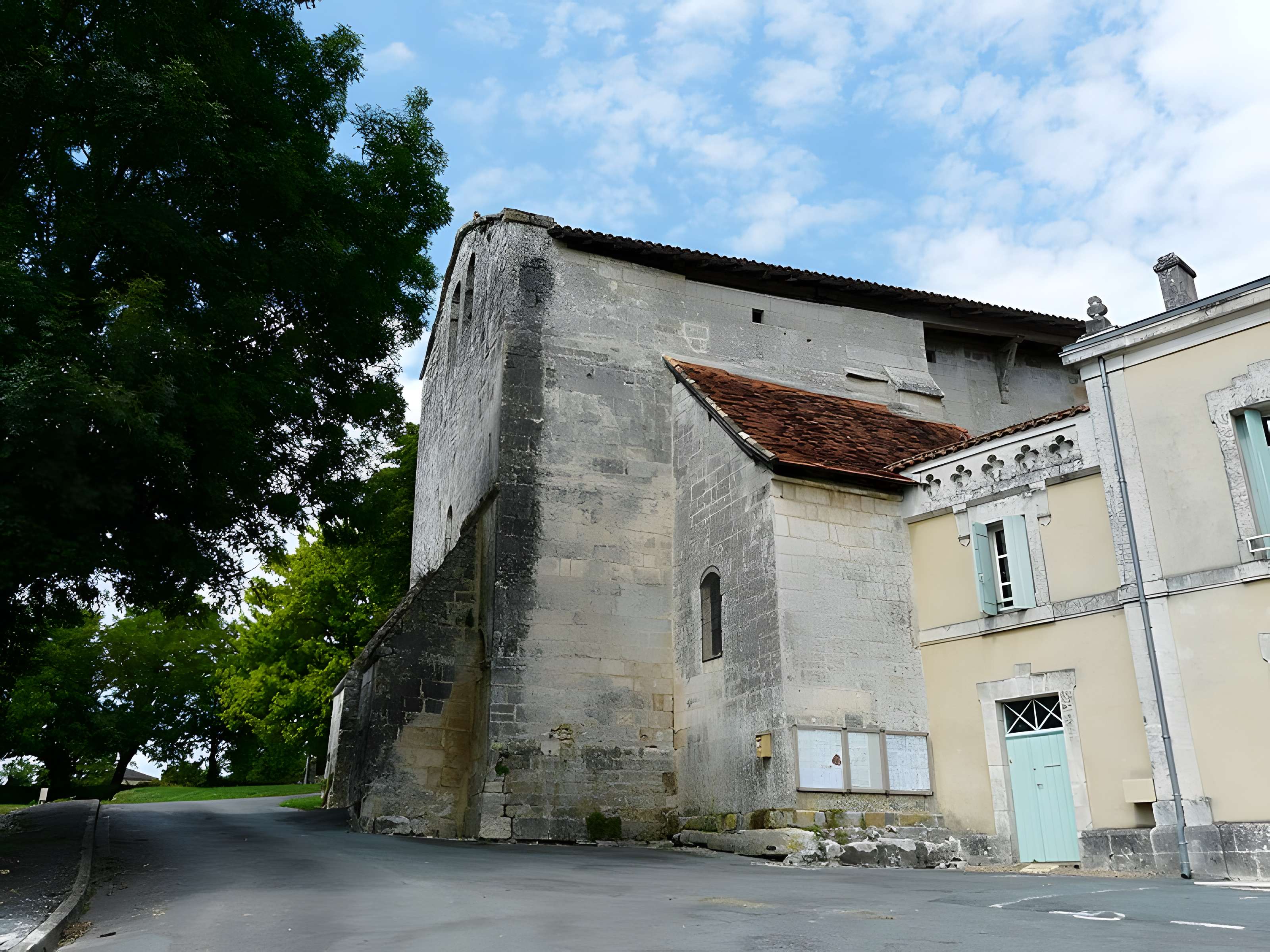 Église Saint-Just et Saint-Jacques de Saint-Just