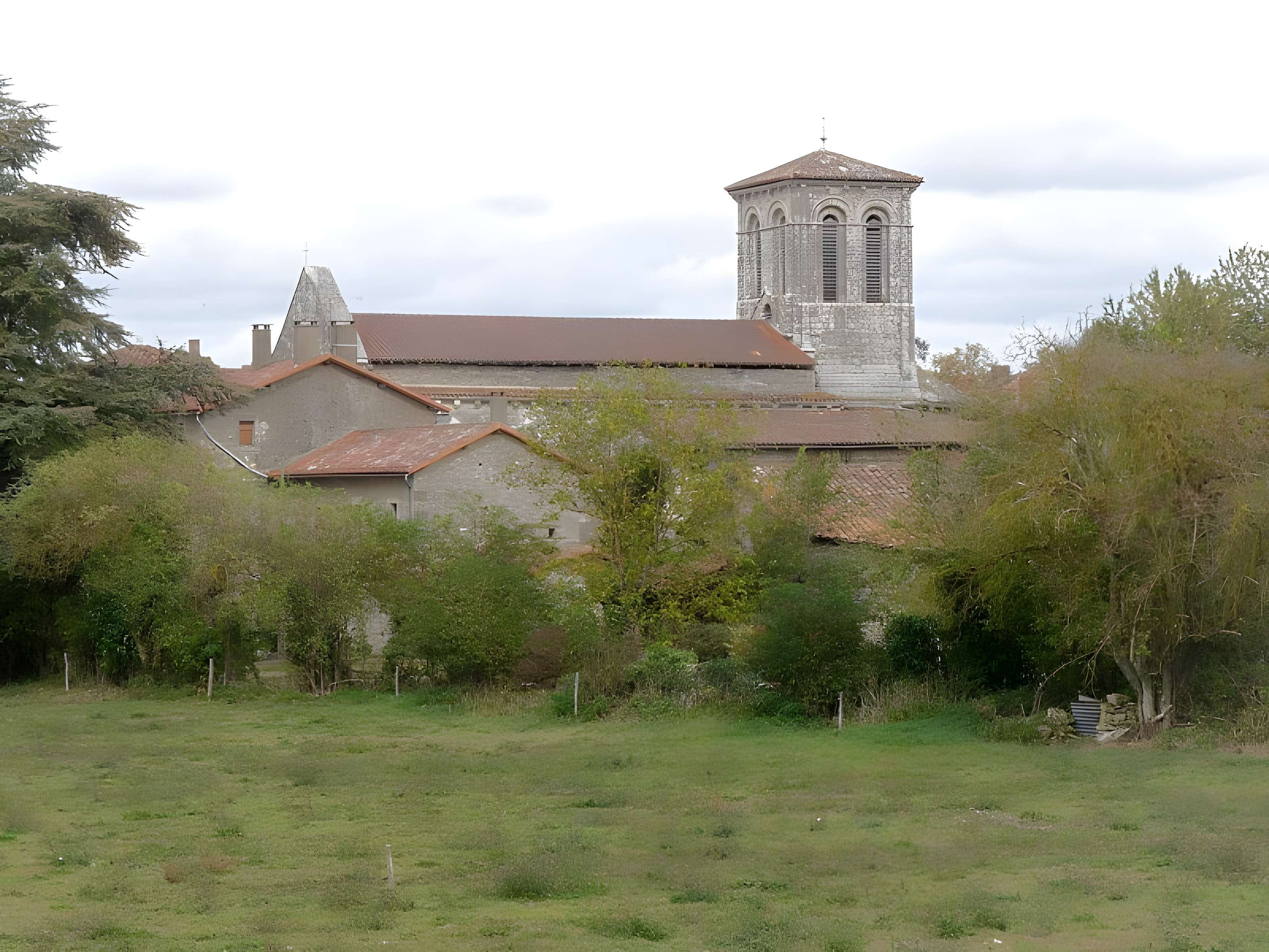 Église Saint-Justinien de Benest 