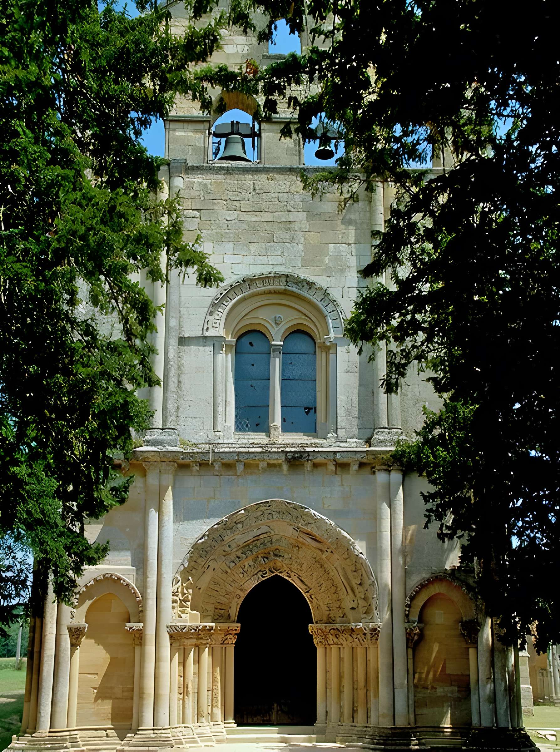 Abbaye Saint-Nicolas de Blasimon