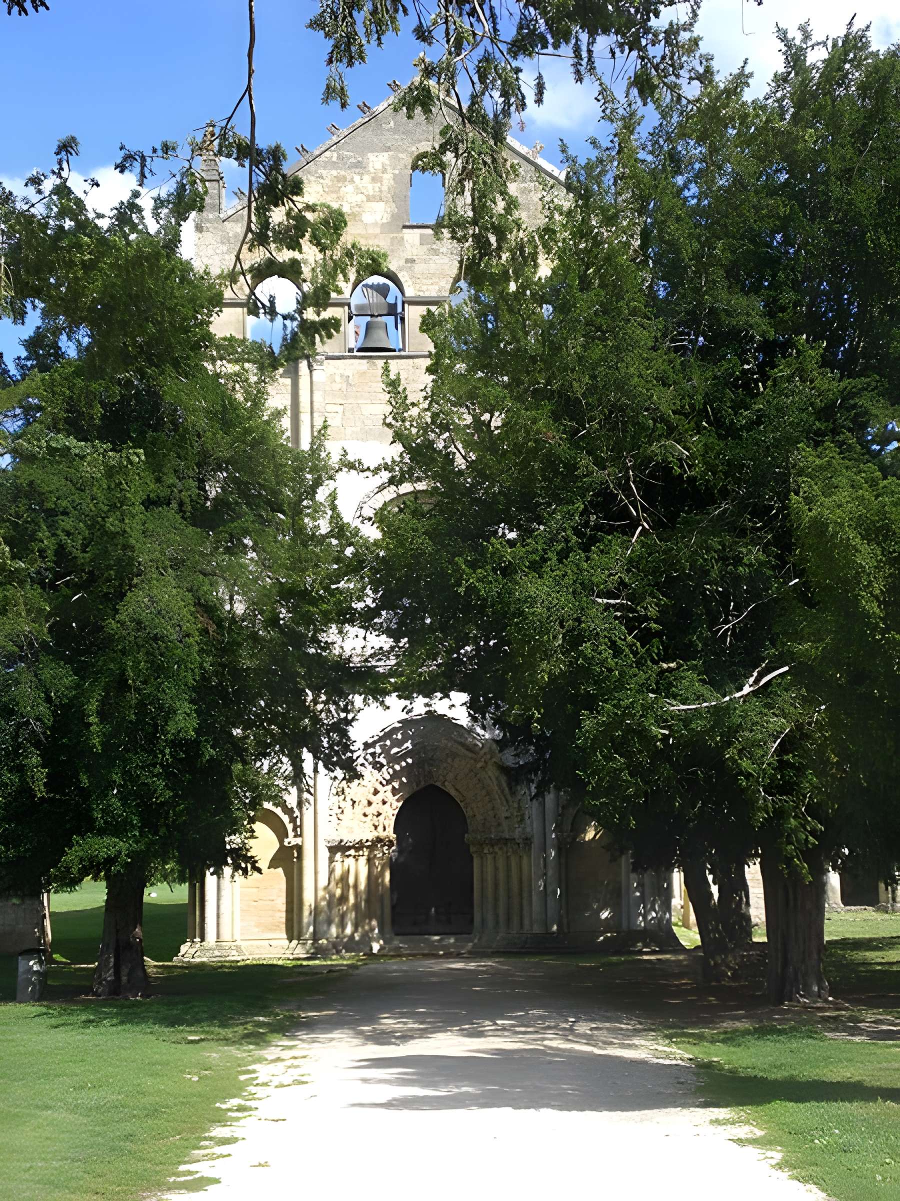 Abbaye Saint-Nicolas de Blasimon