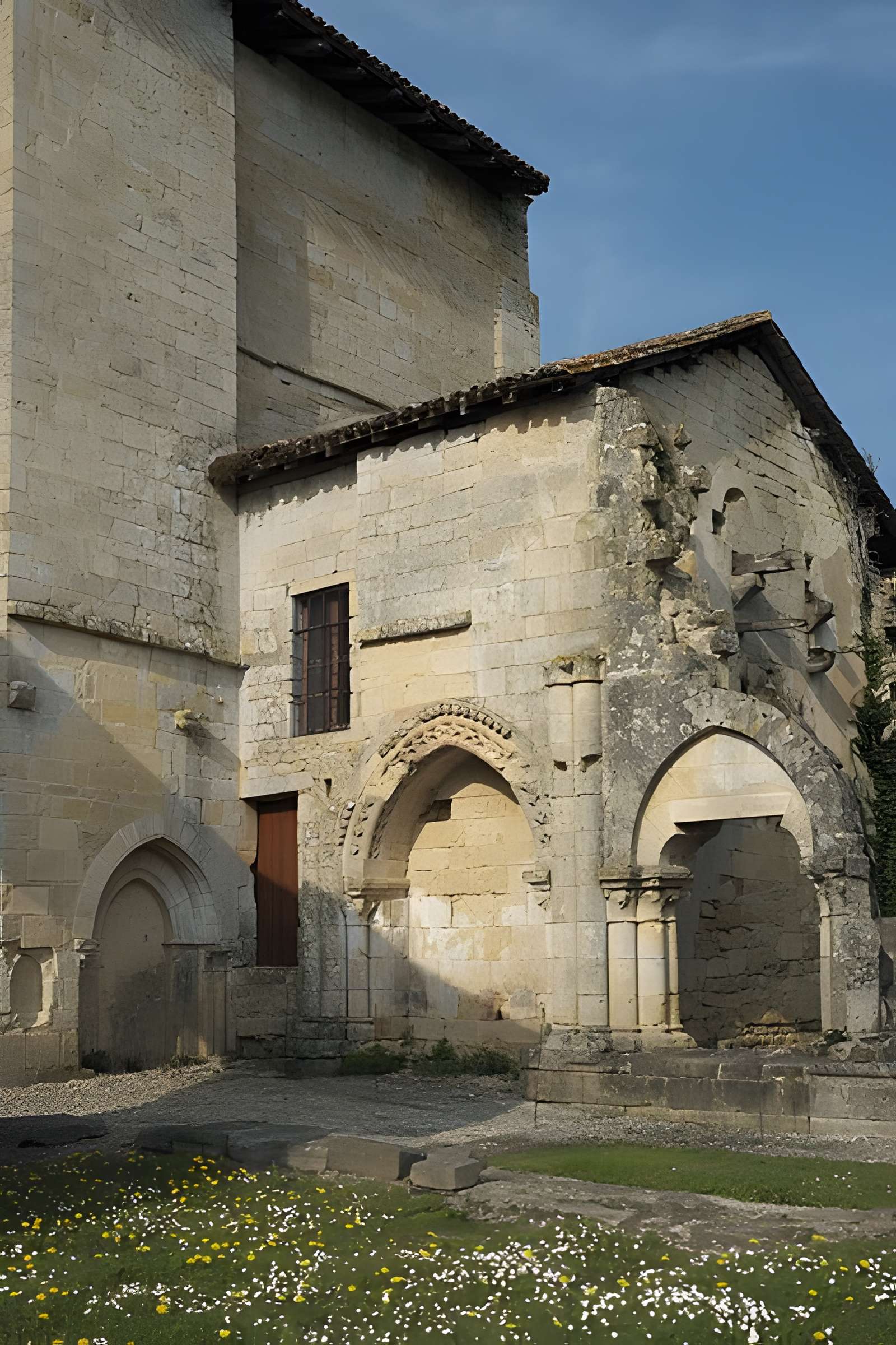 Abbaye Saint-Nicolas de Blasimon