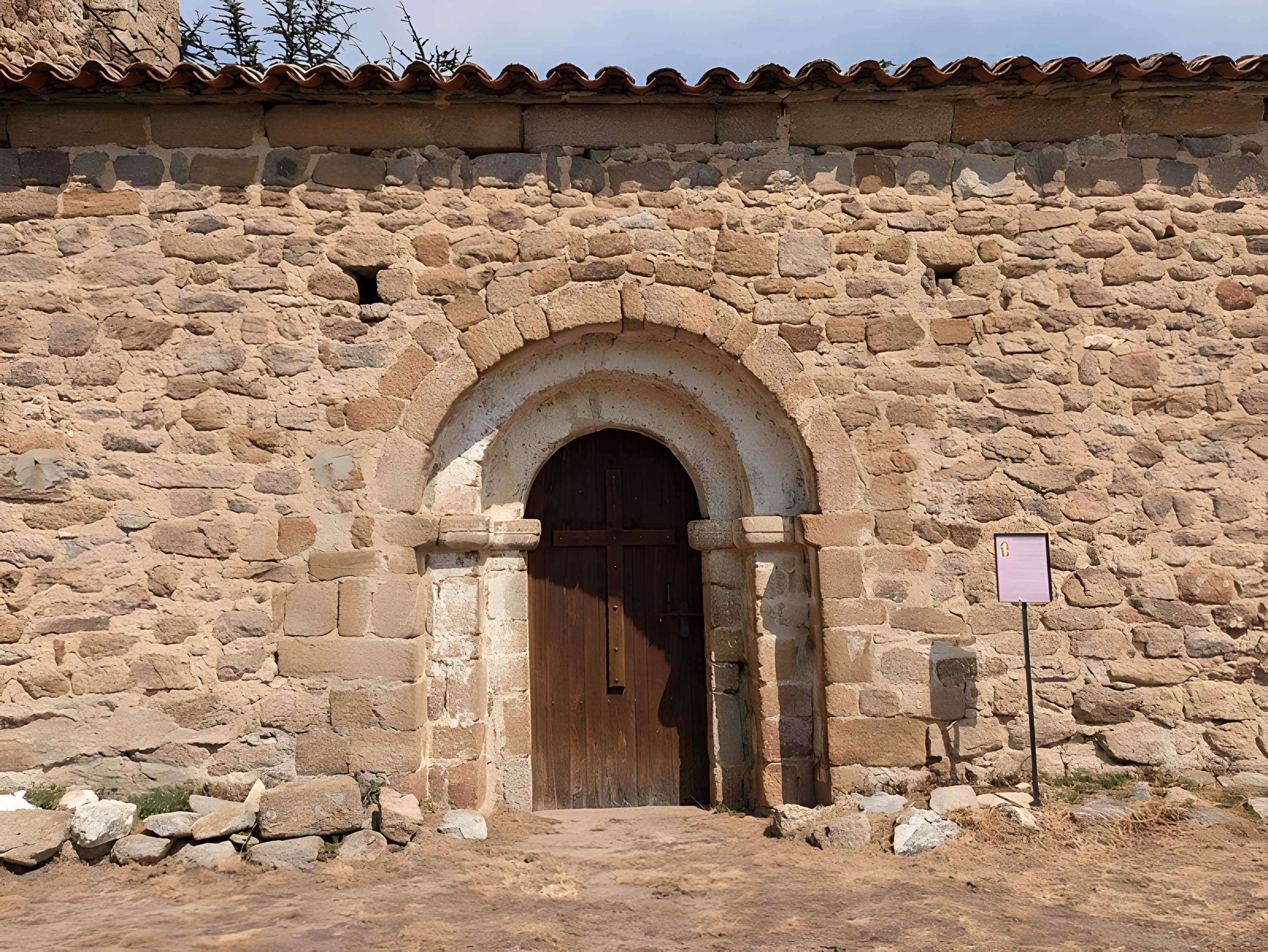 Église Saint-Laurent d'Arsa