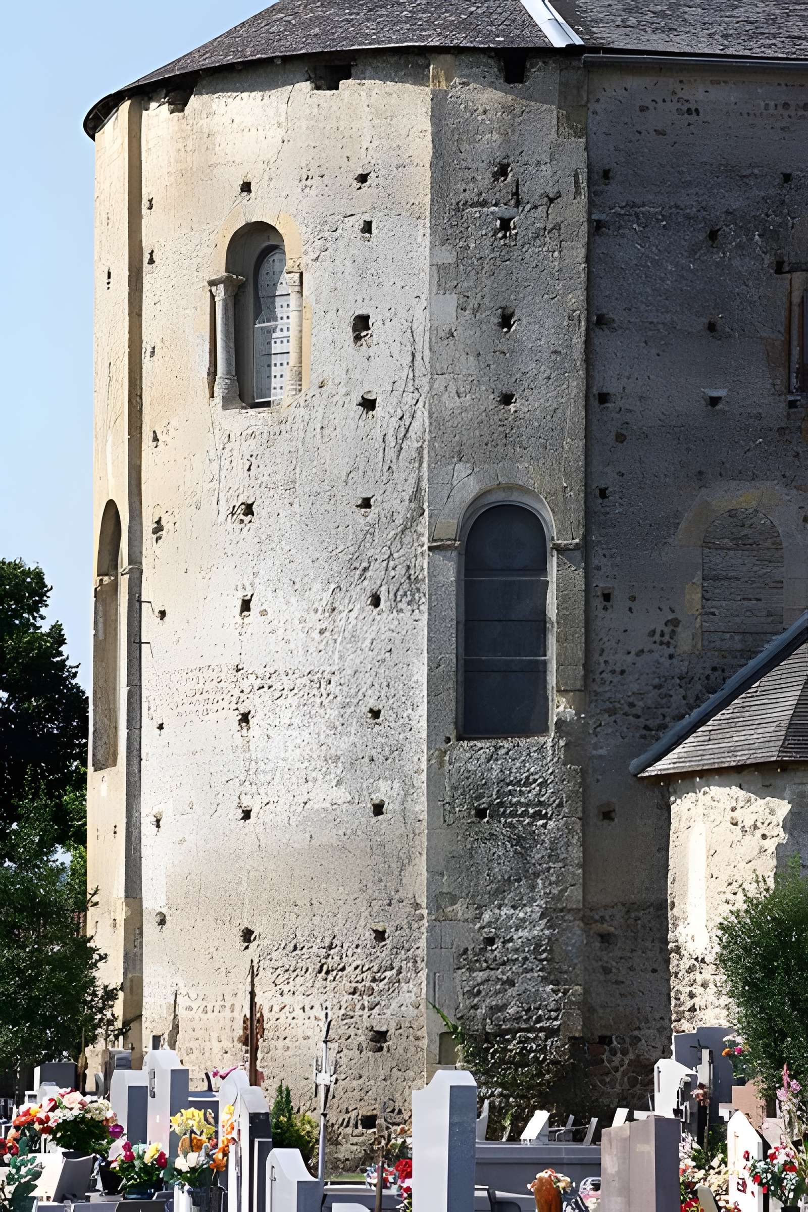 Abbaye Saint-Orens de Larreule