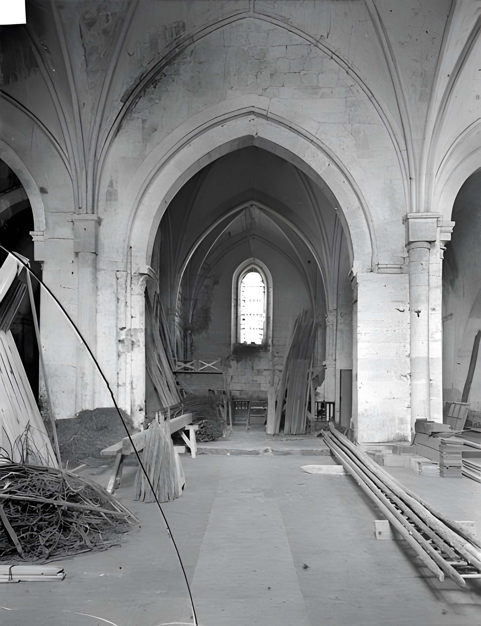 Église Saint-Laurent de Beaulieu-lès-Loches