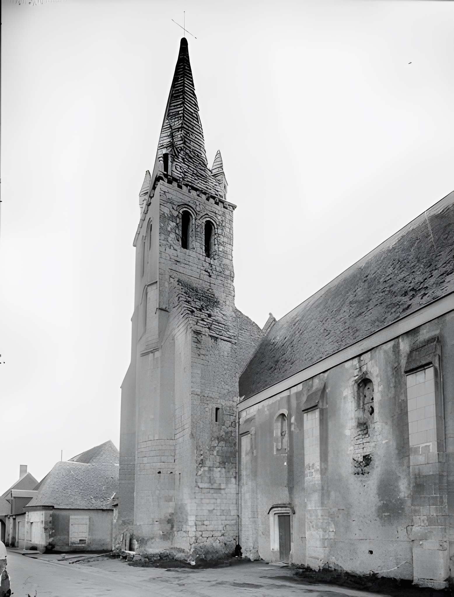 Église Saint-Laurent de Bossée